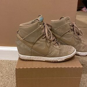 Nike high top wedge sneakers size women’s 6